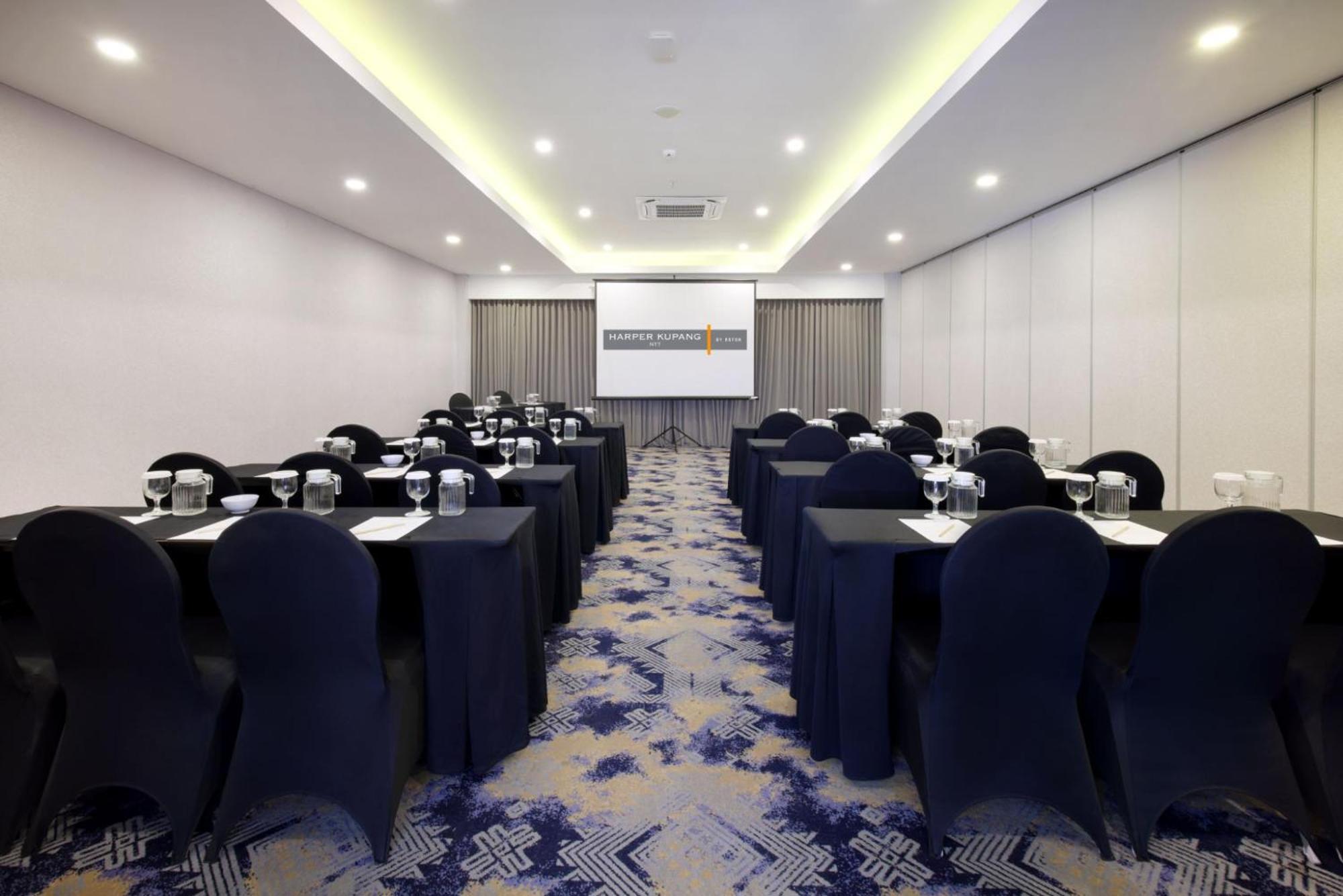 Harper Kupang By Aston Hotel Exterior photo