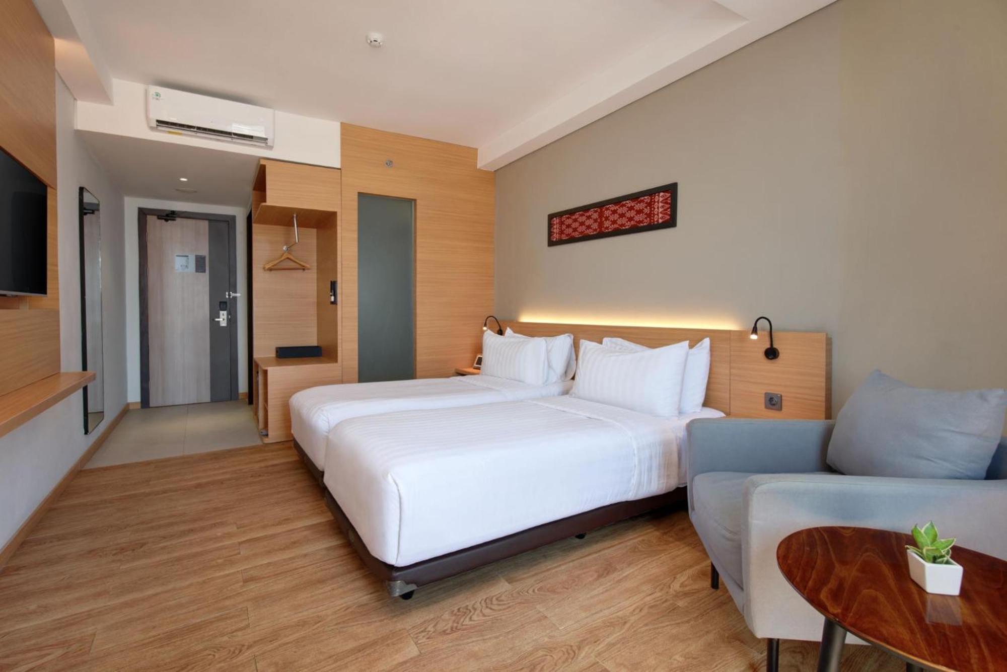 Harper Kupang By Aston Hotel Room photo